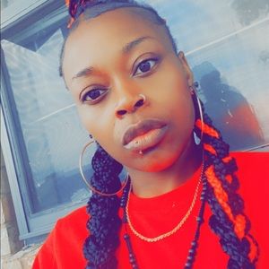 Meet your Posher, Krystal